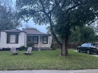 Foreclosed Home - 210 W MEADOWLANE DR, 78209