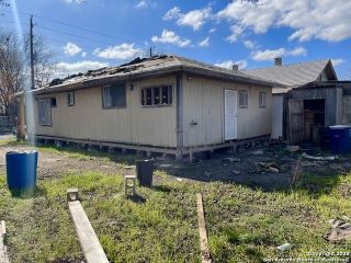 Foreclosed Home - 1319 ESSEX ST, 78210