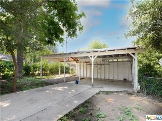 Foreclosed Home - 522 W HOLLYWOOD AVE, 78212
