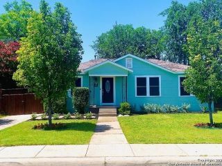 Foreclosed Home - 305 W MARIPOSA DR, 78212