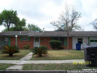 Foreclosed Home - 346 E RAMPART DR, 78216