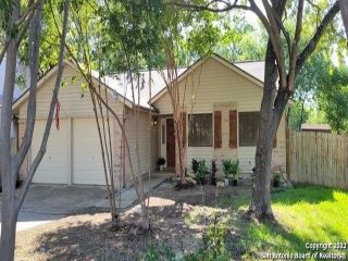 Foreclosed Home - 4723 CRESTED ROCK DR, 78217