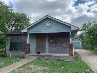 Foreclosed Home - 526 J ST, 78220
