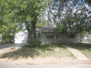 Foreclosed Home - 615 SUTTON DR, 78228