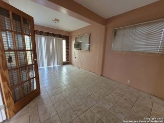 Foreclosed Home - 603 S SAN JOAQUIN AVE, 78237