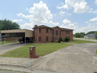 Foreclosed Home - 1200 STONEGATE ST, 78332