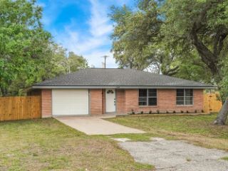 Foreclosed Home - 1040 S MCCAMPBELL ST, 78336