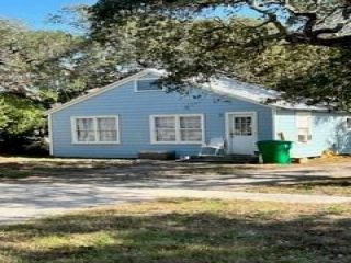 Foreclosed Home - 244 W MCCLUNG AVE, 78336