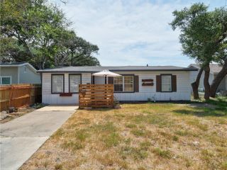 Foreclosed Home - 251 S 9TH ST, 78336