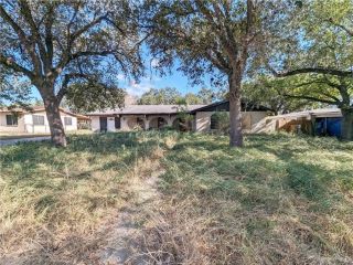Foreclosed Home - 1104 W BLUCHER ST, 78355