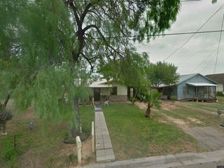 Foreclosed Home - 305 W TILLEY ST, 78361
