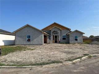 Foreclosed Home - 1960 GRAND DR, 78363