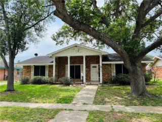 Foreclosed Home - 1003 S 18TH ST, 78363