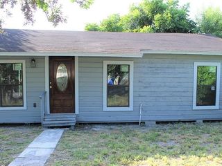Foreclosed Home - 512 S PEREZ ST, 78368