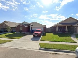 Foreclosed Home - 2215 TALLOW DR, 78374