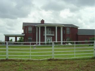 Foreclosed Home - 16201 FM 624, 78380