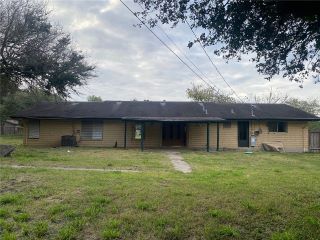 Foreclosed Home - 3939 HARVEY LN, 78380