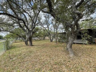 Foreclosed Home - 311 LAZY RD, 78382