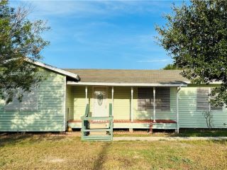 Foreclosed Home - 7710 COUNTY ROAD 2763, 78387