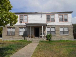Foreclosed Home - 636 Robinson St, 78404