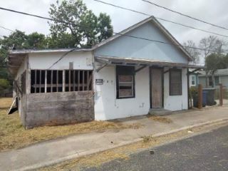 Foreclosed Home - 703 FRANCESCA ST # 707, 78405