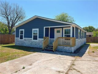 Foreclosed Home - 3633 FAIRCHILD ST, 78405
