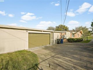 Foreclosed Home - 450 CARMEL PKWY, 78411