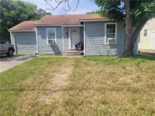 Foreclosed Home - 3702 HARRIS DR, 78411