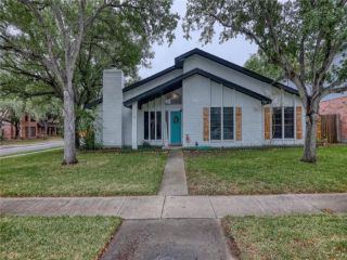 Foreclosed Home - 6833 WHITEWING DR, 78413