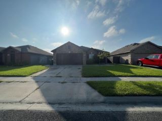 Foreclosed Home - 3809 FREDS FOLLY DR, 78414
