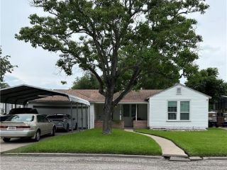 Foreclosed Home - 1314 LOGAN AVE, 78415