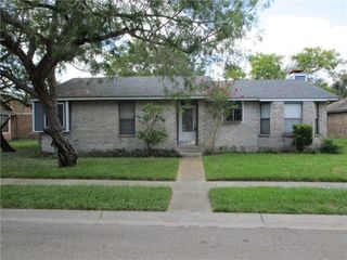 Foreclosed Home - 2909 HILLDALE DR, 78415