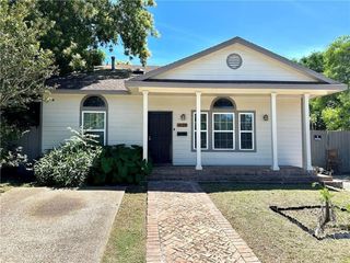 Foreclosed Home - 1609 SHERMAN ST, 78416