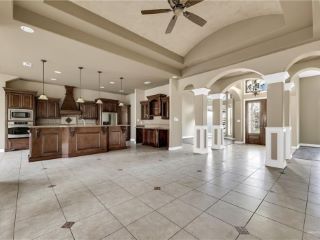 Foreclosed Home - List 101117326