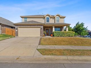 Foreclosed Home - 191 LONE TREE HOLW, 78610