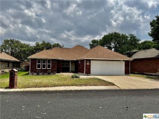 Foreclosed Home - 211 FOX XING, 78611