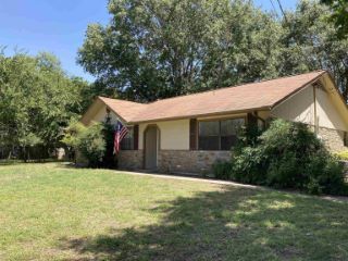 Foreclosed Home - 111 HILLCREST DR, 78611