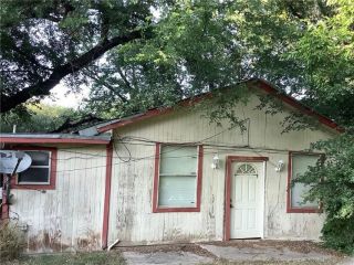 Foreclosed Home - 112 ROCK POINT DR, 78617