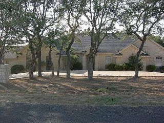Foreclosed Home - 10058 W CAVE LOOP, 78620