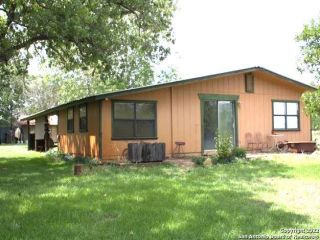 Foreclosed Home - 16492 STATE HIGHWAY 80 N, 78629