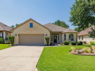 Foreclosed Home - 916 HERITAGE OAKS BND, 78633