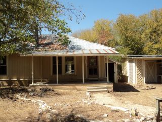 Foreclosed Home - 110 FRIENDSHIP RD, 78640