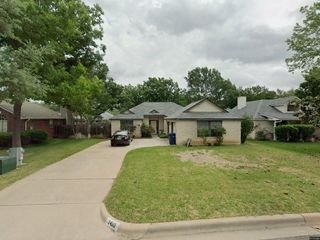 Foreclosed Home - 1410 RIVER OAK DR, 78641