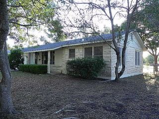 Foreclosed Home - 865 S MAGNOLIA AVE, 78648