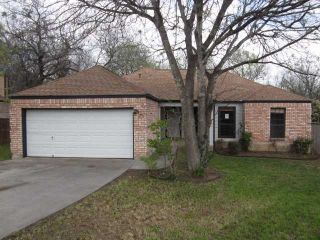 Foreclosed Home - 515 PLEASANT VALLEY DR, 78660