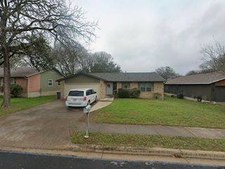 Foreclosed Home - 6802 REARDEN RD, 78745