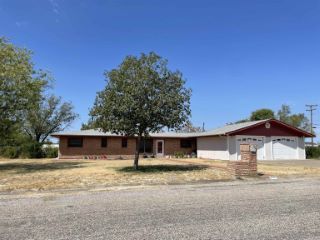 Foreclosed Home - 208 N BROADVIEW ST, 78840