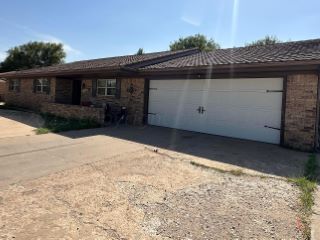 Foreclosed Home - 310 PHILLIPS DR, 79029