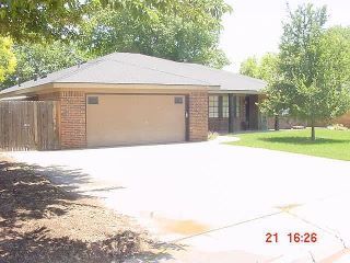 Foreclosed Home - 144 PECAN ST, 79045