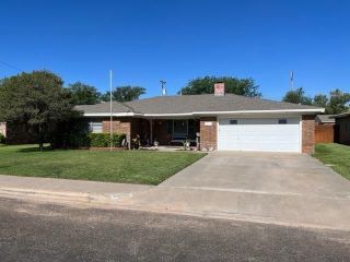 Foreclosed Home - 211 HICKORY ST, 79045